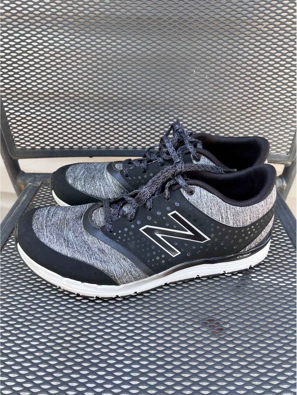 New Balance Women's Size 9